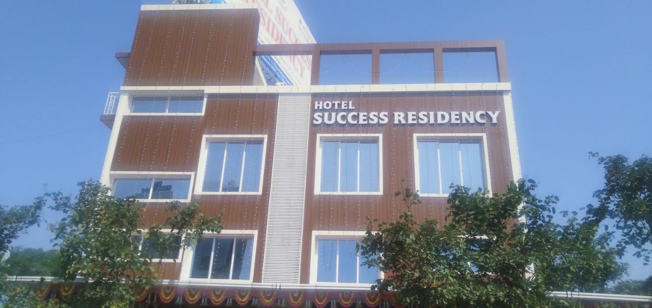 Hotel Success Residency Navi Mumbai Ngoại thất bức ảnh