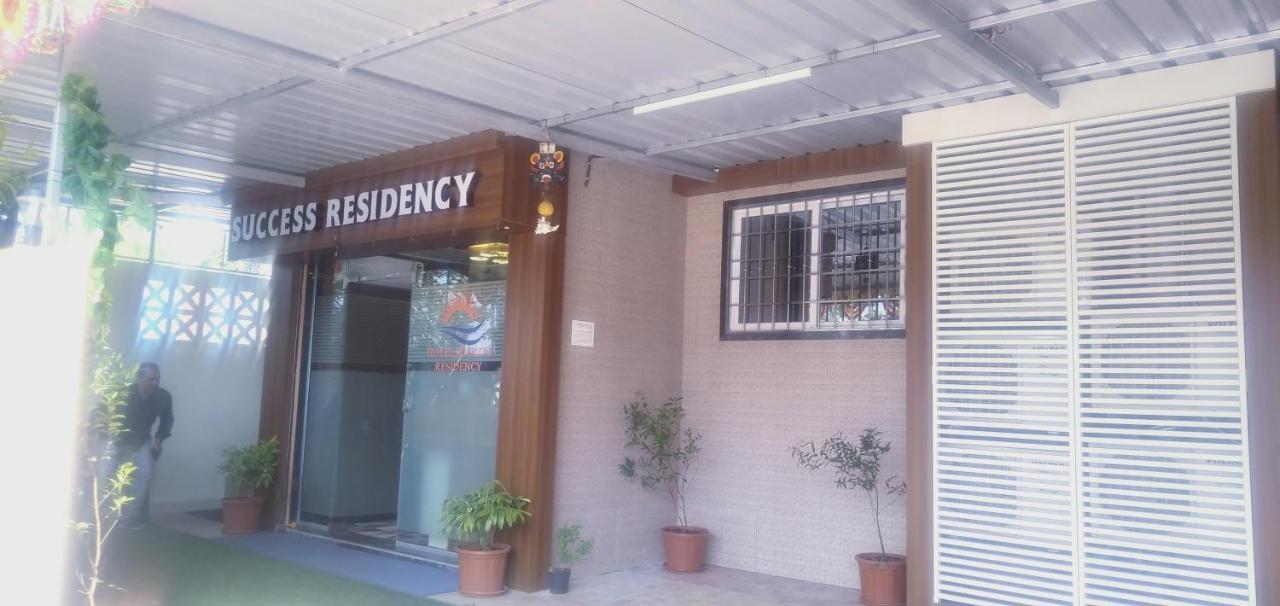 Hotel Success Residency Navi Mumbai Ngoại thất bức ảnh