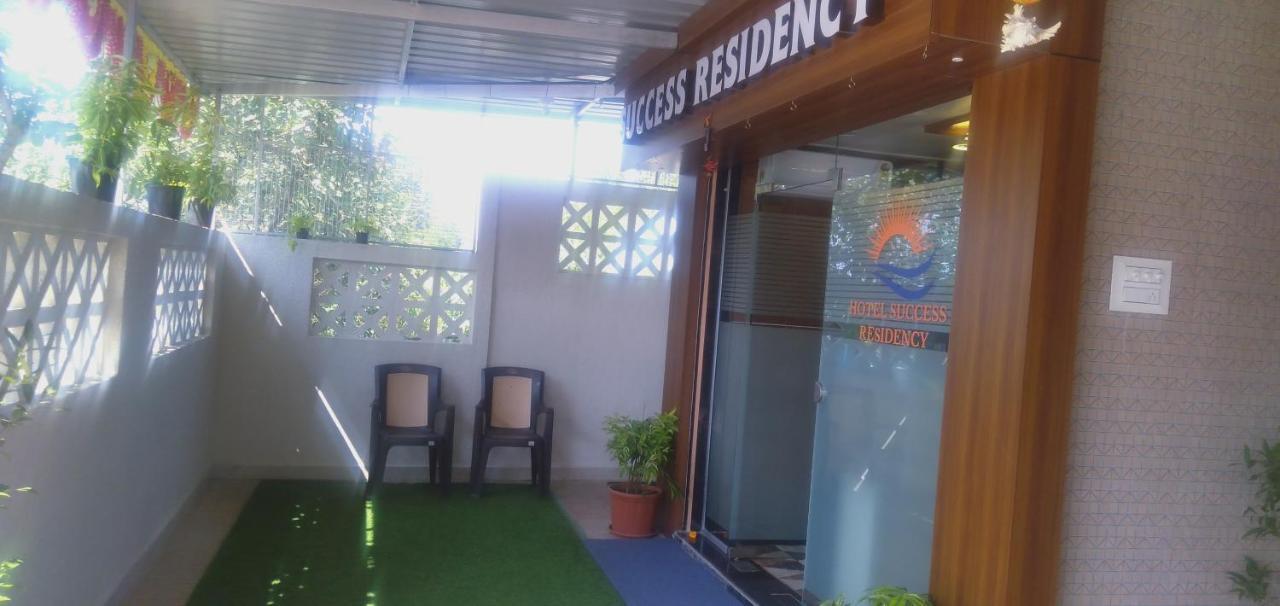 Hotel Success Residency Navi Mumbai Ngoại thất bức ảnh